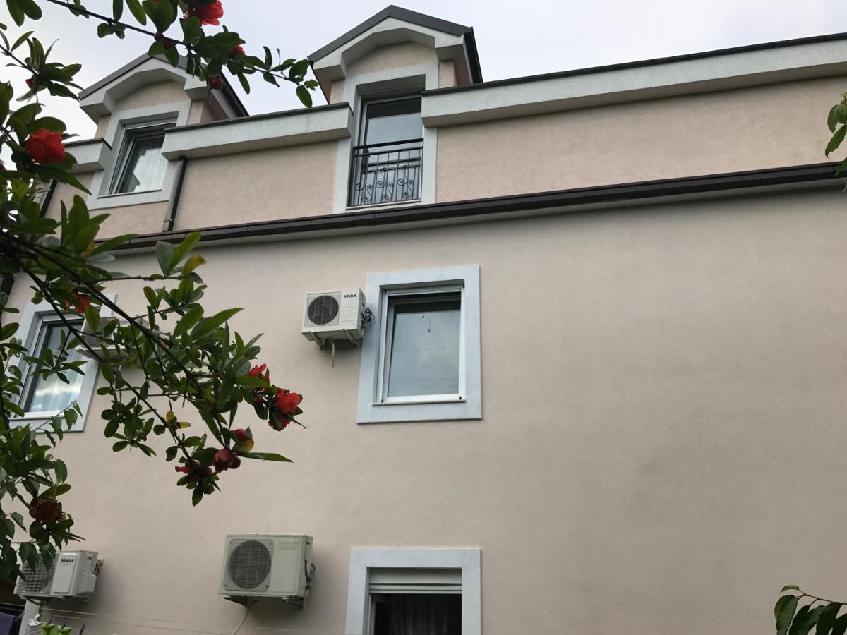 Villa Alla Bed And Breakfast Herceg Novi Exterior photo